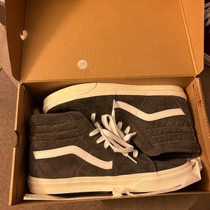 5 pairs of ski hi package deal ( 4 pairs suede 1 suede and canvas all sz 13